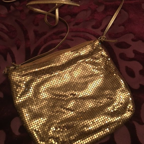 Whiting & Davis Vintage Gold Metal Mesh Small Evening Bag - Picture 3 of 3